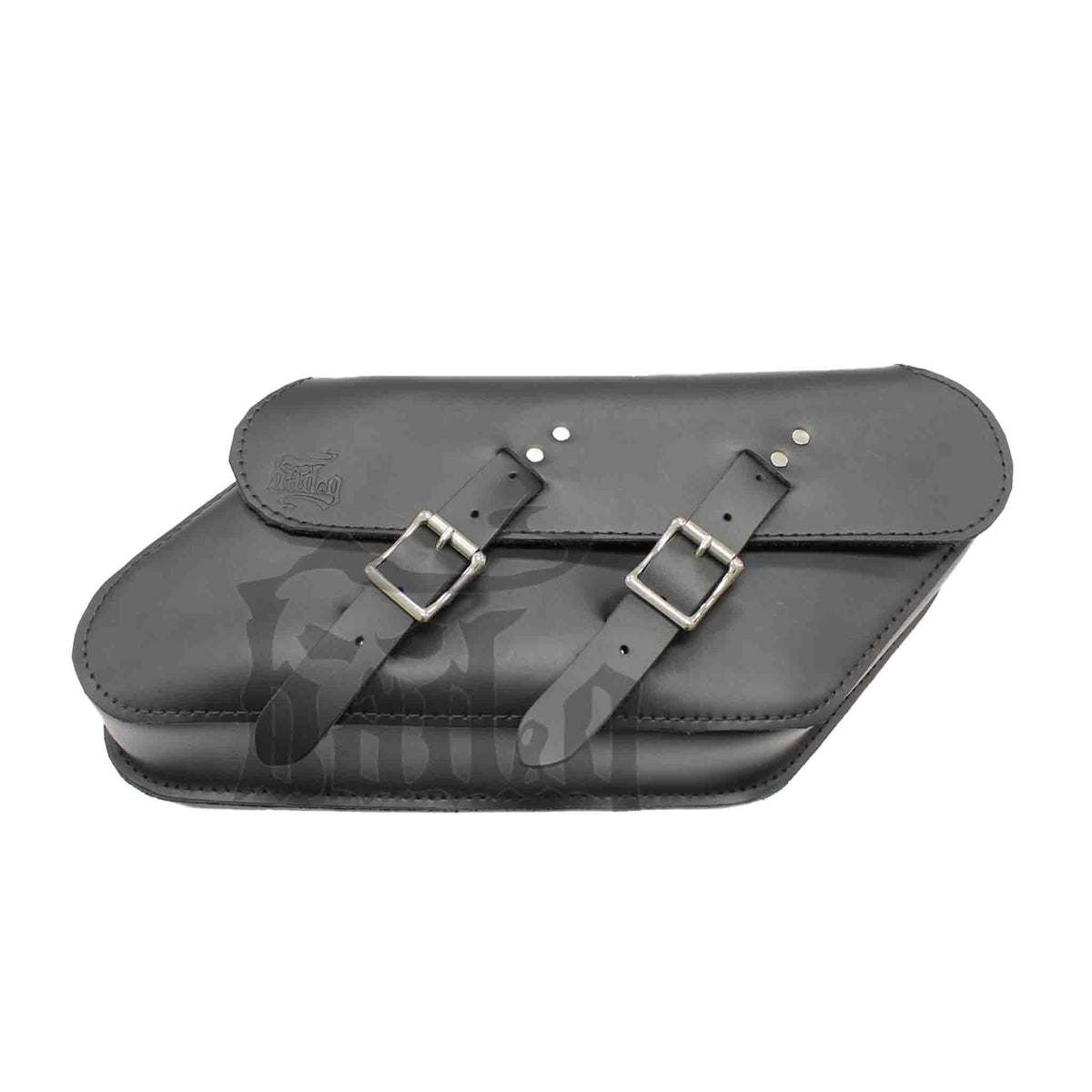 Upgrade your Harley-Davidson® Dyna with the DR04 Dyna Right Side Solo Bag. Hand crafted in USA with premium leather and top quality hardware. Durable and stylish, it's the perfect fit for your motorcycle.