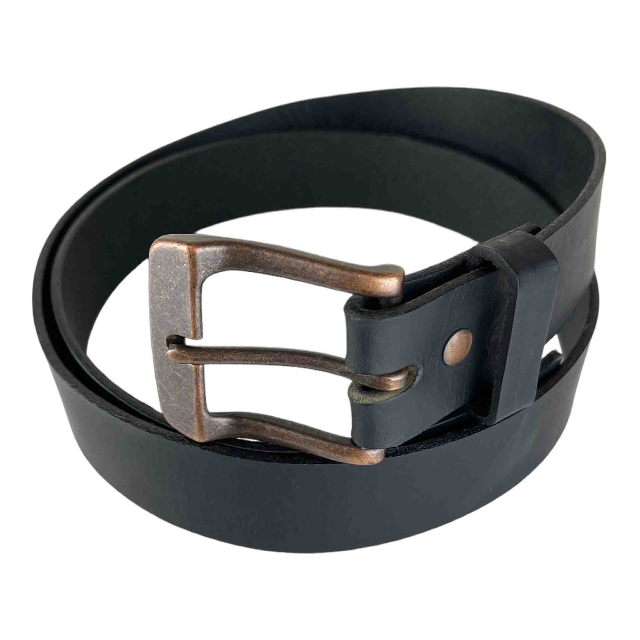 Introducing BAD&G CUSTOMS premium 1.5" Water Buffalo Leather Belts – a fusion of timeless craftsmanship and rugged elegance. Handcrafted with care, each belt showcases the unique character and durability of genuine water buffalo leather, known for its exceptional strength and natural grain patterns.